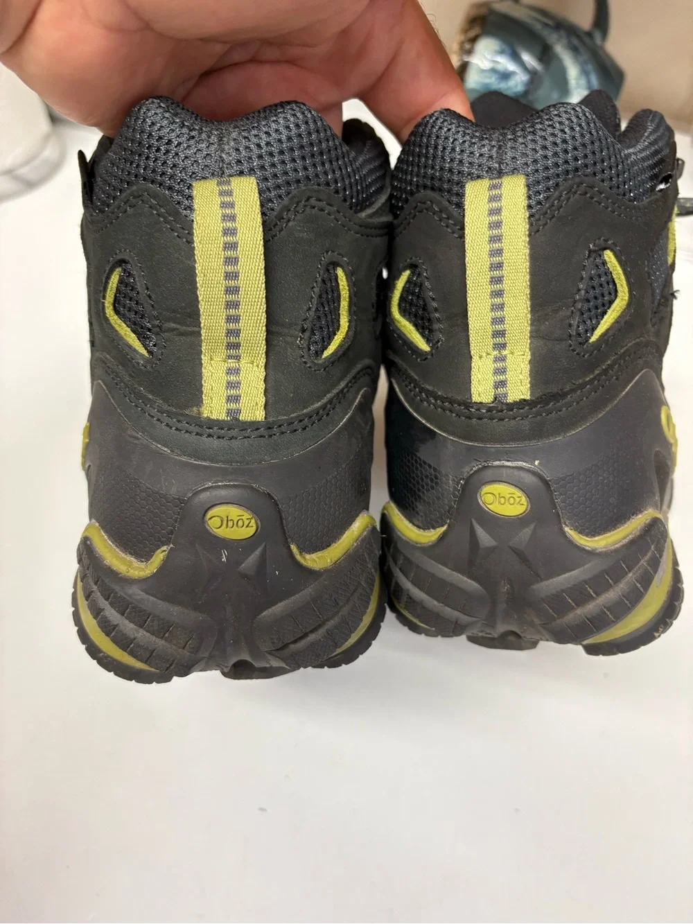 Men’s boots sz 9.5 MEN'S SAWTOOTH II MID WATERPROOF excellent condition